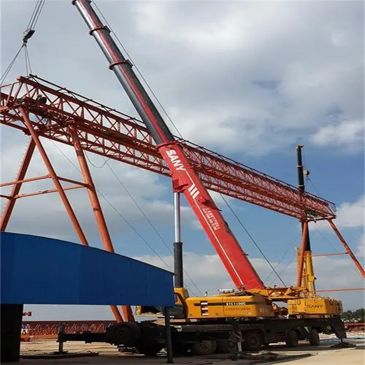 仁和钢结构吊装